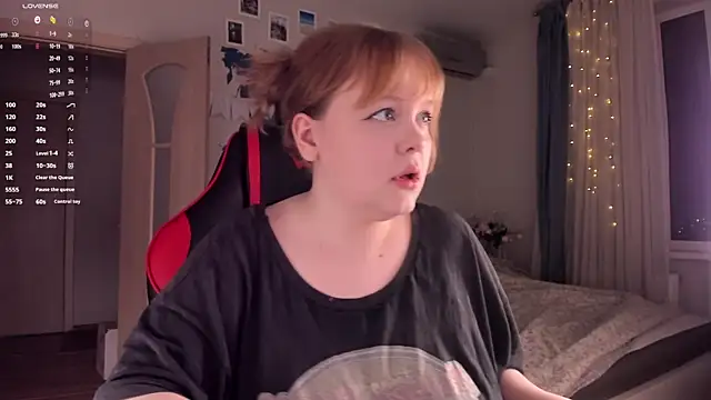 LisaLaas online show from December 2024 10:29:01 PM