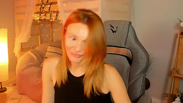 Snapshot of MistyBarnes chatting on November 2025 12:36:02 PM MistyBarnes online show from November 2025 12:36:02 PM