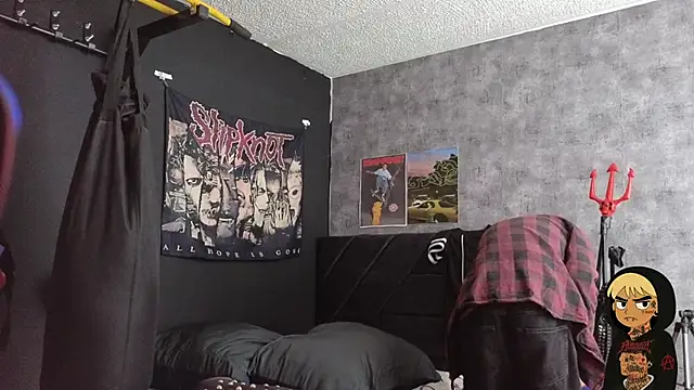 AcidMilo online show from November 2025 08:43:01 PM