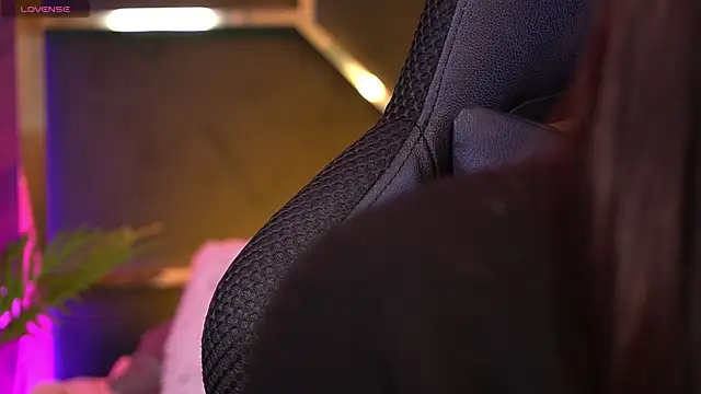 LittleeCutee online show from October 2025 07:27:02 AM