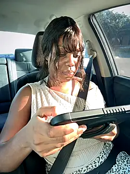 1Topgyal online show from September 2025 01:25:02 PM