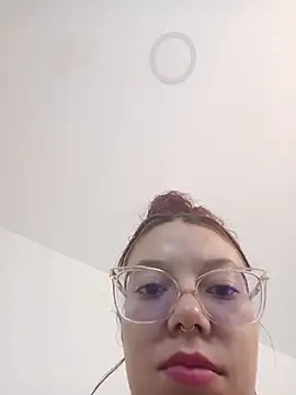 Snapshot of sophieandmarkls chatting on January 2026 11:25:01 AM sophieandmarkls online show from January 2026 11:25:01 AM