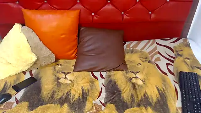 dirtydolltsx online show from February 2026 09:57:02 PM