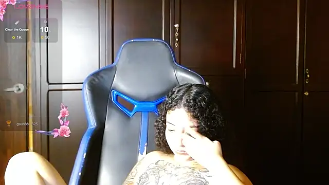 jaydensalvatore  online show from November 2025 10:21:02 PM