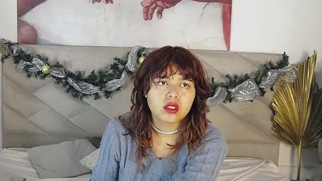 Snapshot of SabinaMerchetti chatting on November 2025 02:04:02 AM SabinaMerchetti online show from November 2025 02:04:02 AM