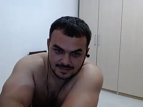 Snapshot of show_boy_97 chatting on May 2026 09:24:02 PM show boy 97 online show from May 2026 09:24:02 PM