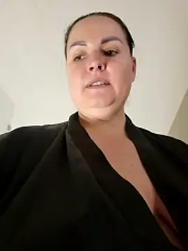 GeorgiaLerox online show from November 2025 12:15:02 PM