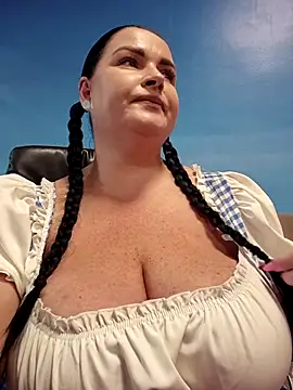 Snapshot of GeorgiaLerox chatting on July 2026 01:06:02 PM GeorgiaLerox online show from July 2026 01:06:02 PM