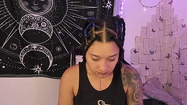 Eva Lee  online show from September 2025 06:24:01 AM