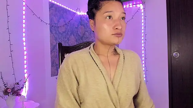 Eva Lee  online show from February 2026 09:19:02 AM