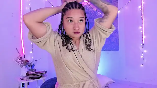 Eva Lee  online show from July 2026 10:31:02 AM