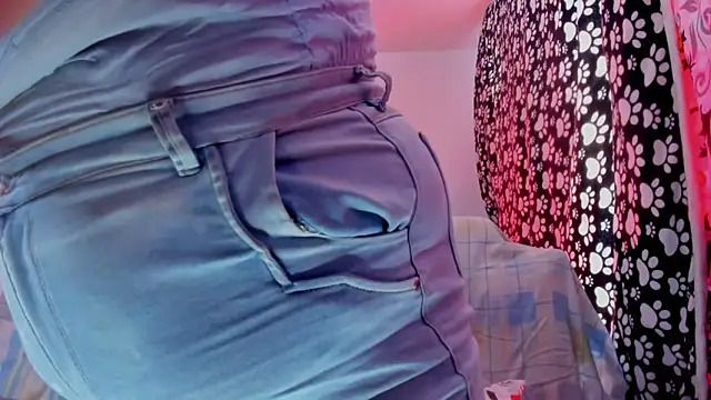 Fierymichef online show from February 2026 06:06:01 PM