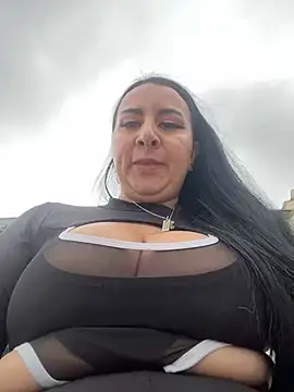 Abril Luv online show from March 2025 07:35:02 PM