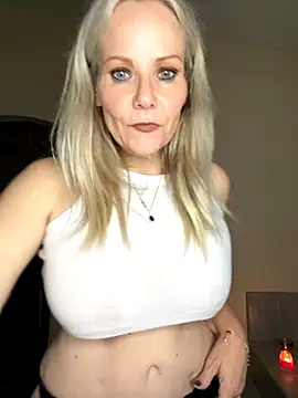 Sexual Lovable Doll online show from November 2025 09:43:02 PM