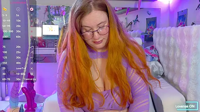 Snapshot of FluffyRainbowKity chatting on July 2026 12:42:02 PM FluffyRainbowKity online show from July 2026 12:42:02 PM