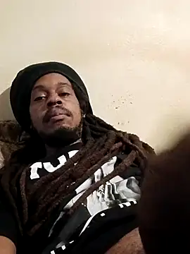 Snapshot of biggdick10 chatting on March 2026 07:48:02 AM biggdick10 online show from March 2026 07:48:02 AM