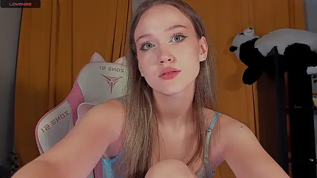 Snapshot of Amelia_Lein chatting on January 2025 07:17:02 AM Amelia Lein online show from January 2025 07:17:02 AM