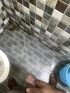 adicma123 online show from September 2025 02:33:02 PM