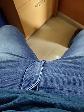 adicma123 online show from March 2026 06:52:01 AM