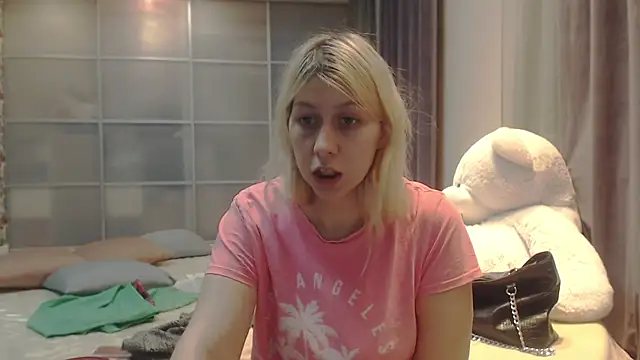 KyliePag online show from February 2025 07:15:02 AM