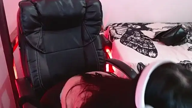 VampGirl1 online show from January 2025 03:29:02 PM