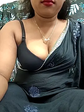 ANGE-MOU online show from April 2026 03:31:02 AM