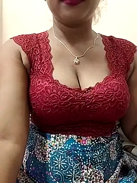 ANGE-MOU online show from May 2026 03:47:01 AM