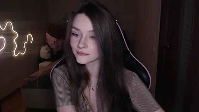 jeann elsaa online show from December 2024 10:57:02 PM