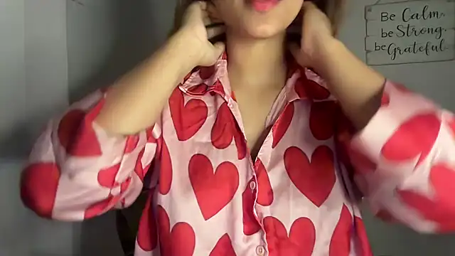 Queen Sakhi online show from January 2025 05:01:01 PM