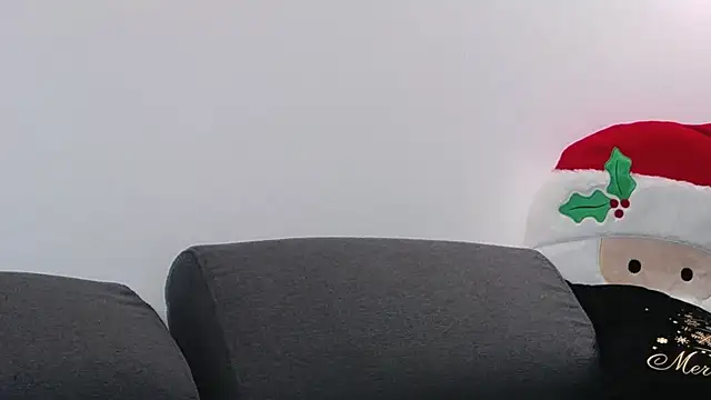 Snapshot of elsiemacks chatting on December 2024 11:19:01 PM elsiemacks online show from December 2024 11:19:01 PM