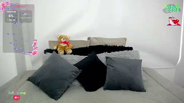 Bianca     online show from March 2025 10:10:02 PM