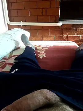 mihaixxx1 online show from February 2026 01:32:02 PM