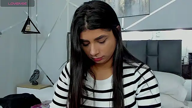 ZiaCalifa online show from March 2025 12:14:02 PM