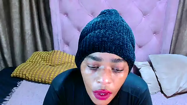 Snapshot of AFRICANGODDESSXXX chatting on May 2026 11:31:01 PM AFRICANGODDESSXXX online show from May 2026 11:31:01 PM
