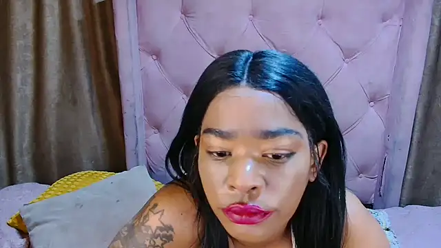Snapshot of AFRICANGODDESSXXX chatting on August 2026 06:32:01 PM AFRICANGODDESSXXX online show from August 2026 06:32:01 PM