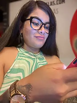 Snapshot of Insane_Issa chatting on February 2025 01:57:01 AM Insane Issa online show from February 2025 01:57:01 AM