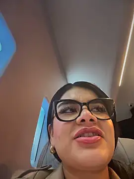 Snapshot of Insane_Issa chatting on March 2025 01:42:02 AM Insane Issa online show from March 2025 01:42:02 AM