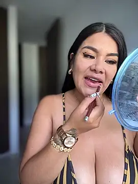 Insane Issa online show from November 2025 04:17:01 PM