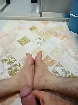 Snapshot of Hardapple01 chatting on February 2026 12:25:02 AM Hardapple01 online show from February 2026 12:25:02 AM