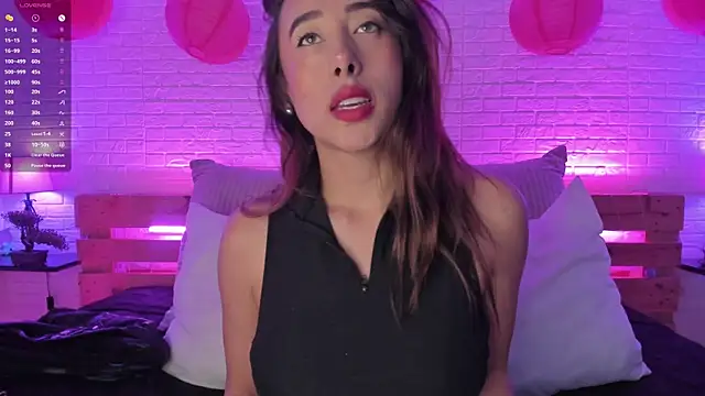 Snapshot of lena_banks chatting on December 2024 10:41:01 PM lena banks online show from December 2024 10:41:01 PM