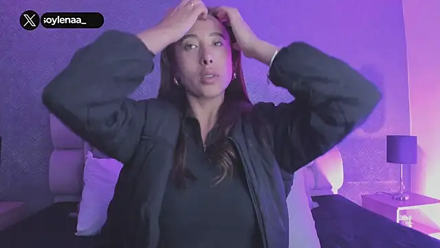 Snapshot of lena_banks chatting on October 2025 10:42:01 PM lena banks online show from October 2025 10:42:01 PM