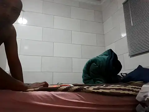 Snapshot of Stormward chatting on September 2025 03:06:02 AM Stormward online show from September 2025 03:06:02 AM