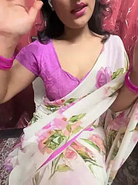 Snapshot of LuscousPussy chatting on December 2024 02:45:01 PM LuscousPussy online show from December 2024 02:45:01 PM