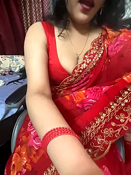 Snapshot of LuscousPussy chatting on October 2025 06:41:02 PM LuscousPussy online show from October 2025 06:41:02 PM