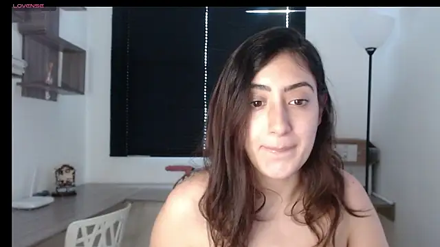 MIYESSI online show from February 2025 07:27:02 PM