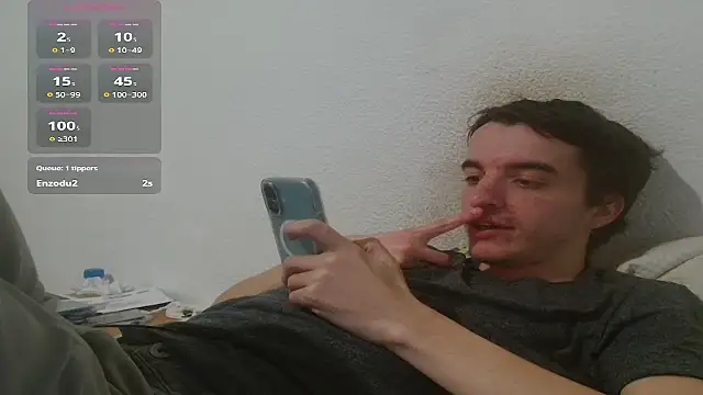 Snapshot of Tombgy07 chatting on March 2026 08:59:02 PM Tombgy07 online show from March 2026 08:59:02 PM