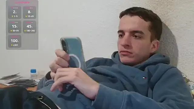 Snapshot of Tombgy07 chatting on March 2026 08:23:02 PM Tombgy07 online show from March 2026 08:23:02 PM