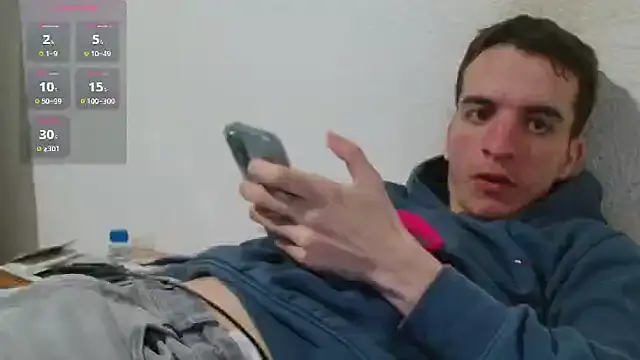 Snapshot of Tombgy07 chatting on March 2026 08:35:02 PM Tombgy07 online show from March 2026 08:35:02 PM