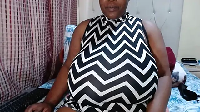 CHOCOLATEDARKBUSTYX online show from May 2026 06:19:01 AM