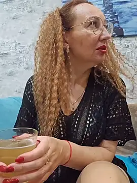 LybovNTV online show from November 2025 10:19:02 PM